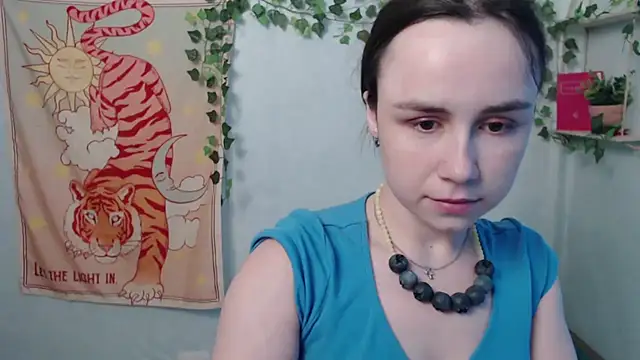 VeryVeryVeryShy  online show from 07-01-26, 05:42