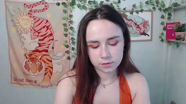 VeryVeryVeryShy  online show from 07-24-26, 06:00