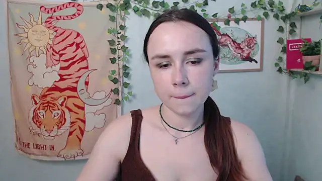VeryVeryVeryShy  online show from 07-25-26, 05:38