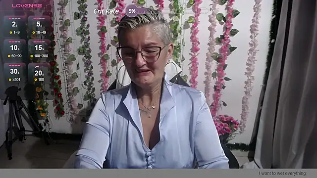 Snapshot of bety-cum2 chatting on 01-16-25, 11:48 bety-cum2 online show from 01-16-25, 11:48