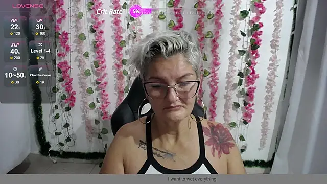 Snapshot of bety-cum2 chatting on 01-31-25, 09:05 bety-cum2 online show from 01-31-25, 09:05