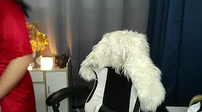 Ur Fantastic Lina online show from 02-10-25, 11:04