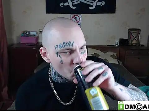 Snapshot of Keny_Collins chatting on 11-28-25, 10:12 Keny Collins online show from 11-28-25, 10:12