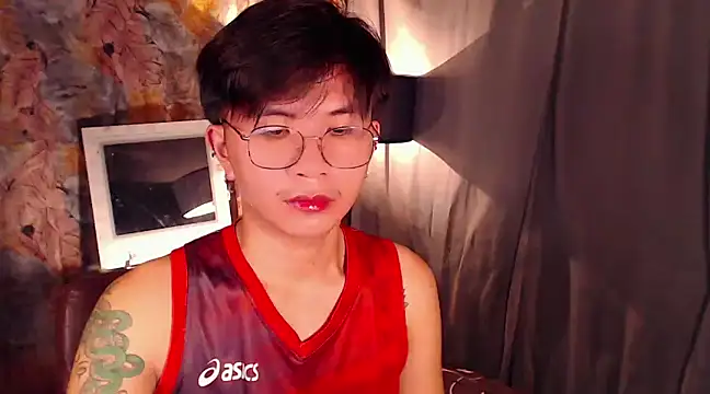 Snapshot of Sexy_Handsome_Drex chatting on 12-02-24, 10:50 Sexy Handsome Drex online show from 12-02-24, 10:50