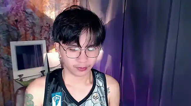 Snapshot of Sexy_Handsome_Drex chatting on 01-11-25, 10:19 Sexy Handsome Drex online show from 01-11-25, 10:19