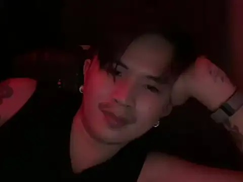 Snapshot of Sexy_Handsome_Drex chatting on 03-11-26, 09:26 Sexy Handsome Drex online show from 03-11-26, 09:26