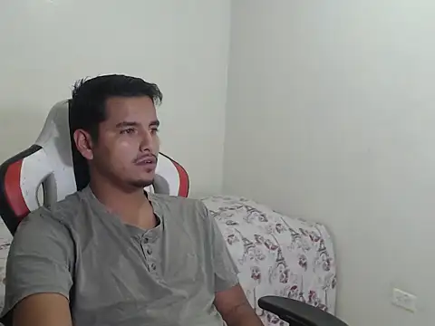 kylian 07 online show from 03-13-26, 02:07