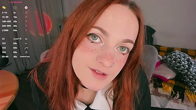 Snapshot of Alice_CutePerv chatting on 01-12-26, 10:37 Alice CutePerv online show from 01-12-26, 10:37