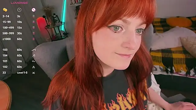 Snapshot of Alice_CutePerv chatting on 03-11-26, 10:27 Alice CutePerv online show from 03-11-26, 10:27