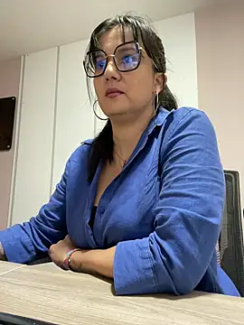 Snapshot of SWEETLILY18 chatting on 02-24-25, 11:21 SWEETLILY18 online show from 02-24-25, 11:21