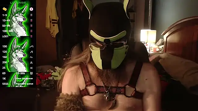 kinkywolf429 online show from 07-18-26, 03:00
