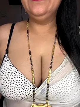 Zoya Varma004 online show from 10-12-25, 06:56