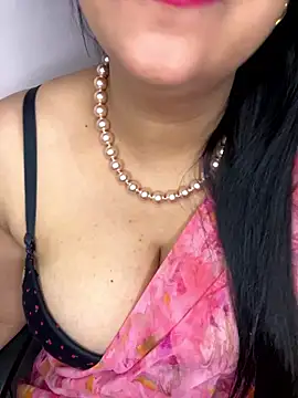 Zoya Varma004 online show from 01-08-26, 11:45