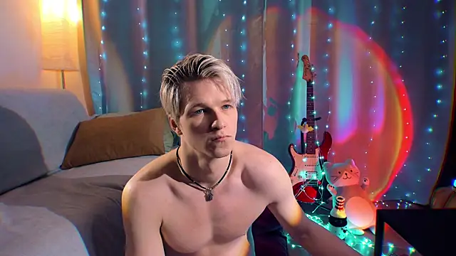 Breston Sweet online show from 12-17-25, 11:22