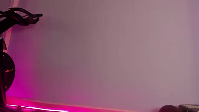 isa kiss online show from 03-04-25, 12:22