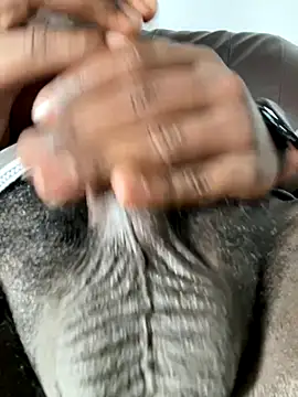 Snapshot of Medo2020r chatting on 09-28-25, 10:31 Medo2020r online show from 09-28-25, 10:31