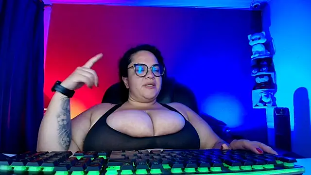 lulubigtitts1 online show from 01-09-26, 03:31