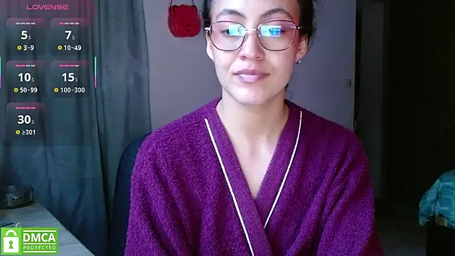 Snapshot of Olivia_Bright chatting on 02-09-26, 11:09 Olivia Bright online show from 02-09-26, 11:09