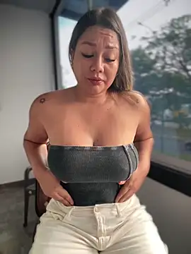 Snapshot of ValeryGrey chatting on 02-28-25, 10:50 ValeryGrey online show from 02-28-25, 10:50