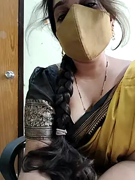 Snapshot of yoursana- chatting on 11-03-25, 05:09 yoursana- online show from 11-03-25, 05:09