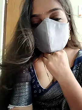 Snapshot of yoursana- chatting on 11-05-25, 04:34 yoursana- online show from 11-05-25, 04:34