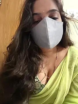 Snapshot of yoursana- chatting on 11-23-25, 05:24 yoursana- online show from 11-23-25, 05:24