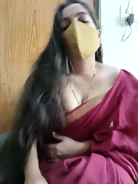 Snapshot of yoursana- chatting on 01-11-26, 03:33 yoursana- online show from 01-11-26, 03:33