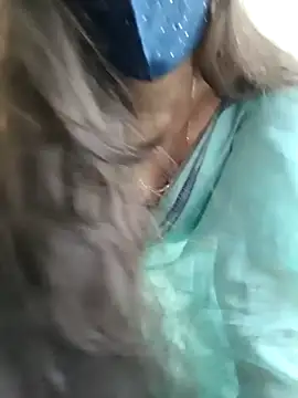 Snapshot of yoursana- chatting on 02-03-26, 04:10 yoursana- online show from 02-03-26, 04:10