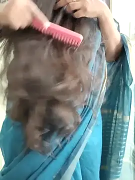 Snapshot of yoursana- chatting on 02-06-26, 04:17 yoursana- online show from 02-06-26, 04:17