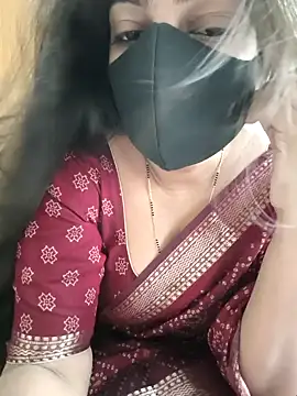 Snapshot of yoursana- chatting on 02-13-26, 04:41 yoursana- online show from 02-13-26, 04:41