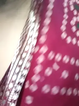 Snapshot of yoursana- chatting on 02-18-26, 04:08 yoursana- online show from 02-18-26, 04:08