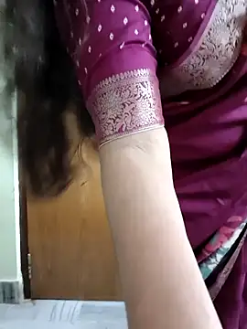 Snapshot of yoursana- chatting on 03-04-26, 04:51 yoursana- online show from 03-04-26, 04:51