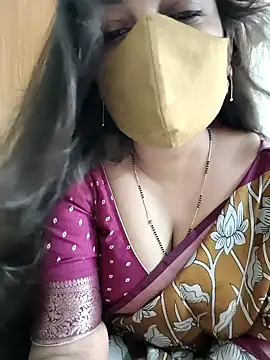 Snapshot of yoursana- chatting on 03-10-26, 04:50 yoursana- online show from 03-10-26, 04:50