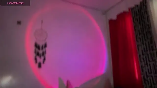 Snapshot of cockprincess_diannaxx chatting on 11-26-25, 03:07 cockprincess diannaxx online show from 11-26-25, 03:07