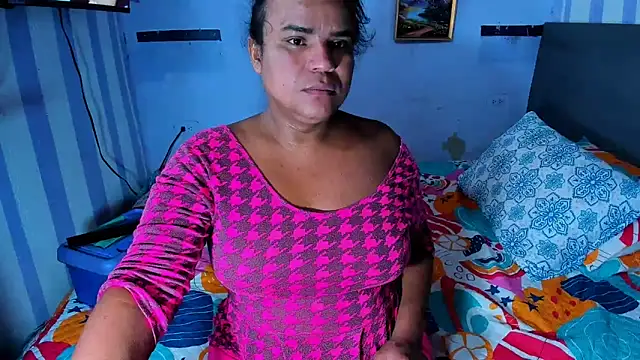 Snapshot of luciana_osorno chatting on 02-11-25, 10:50 luciana osorno online show from 02-11-25, 10:50