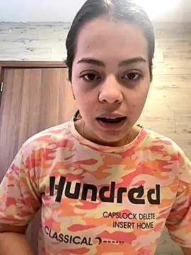 Snapshot of barbara_tv chatting on 10-12-25, 07:35 barbara tv online show from 10-12-25, 07:35