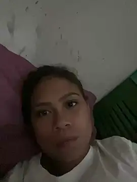 Snapshot of Imyourpinay chatting on 06-29-26, 05:24 Imyourpinay online show from 06-29-26, 05:24