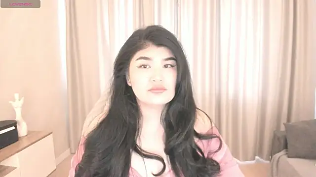 mia lui online show from 07-01-26, 03:41