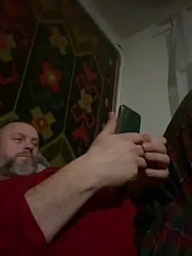 GHsveter online show from 04-18-26, 07:07