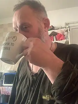 GHsveter online show from 04-29-26, 07:34