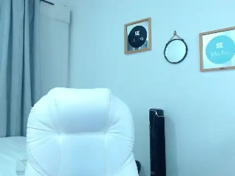 annylouis online show from 01-26-25, 02:24