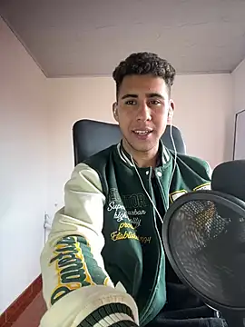 Snapshot of Daiki_Jack chatting on 02-02-25, 07:14 Daiki Jack online show from 02-02-25, 07:14