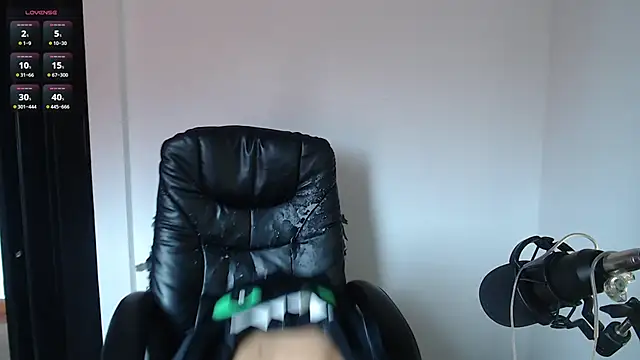 Snapshot of Daiki_Jack chatting on 03-01-25, 05:27 Daiki Jack online show from 03-01-25, 05:27