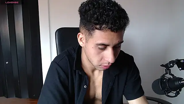 Snapshot of Daiki_Jack chatting on 03-07-25, 09:06 Daiki Jack online show from 03-07-25, 09:06