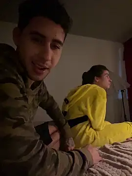 Snapshot of Daiki_Jack chatting on 03-19-25, 02:05 Daiki Jack online show from 03-19-25, 02:05