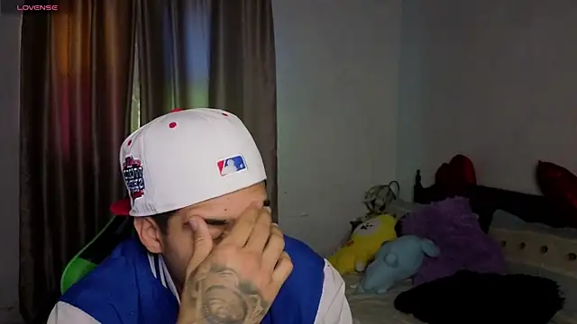 Snapshot of Daiki_Jack chatting on 09-22-25, 06:21 Daiki Jack online show from 09-22-25, 06:21