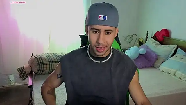 Snapshot of Daiki_Jack chatting on 10-01-25, 02:23 Daiki Jack online show from 10-01-25, 02:23