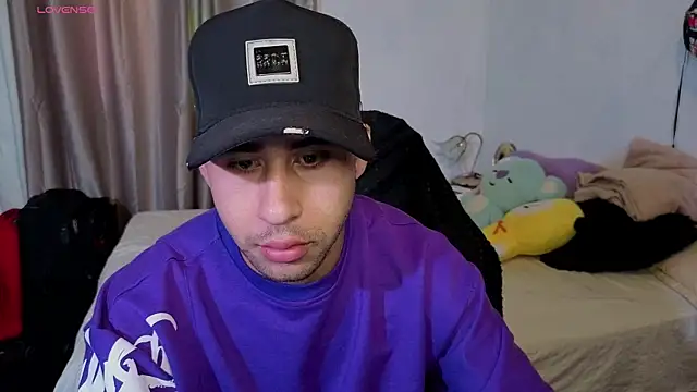 Snapshot of Daiki_Jack chatting on 10-25-25, 04:13 Daiki Jack online show from 10-25-25, 04:13