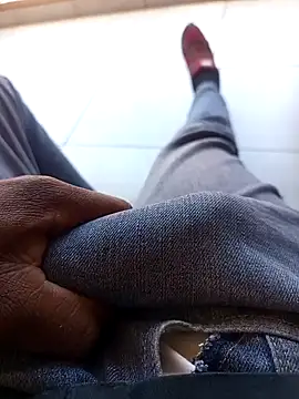 chef-dudi012 online show from 12-03-25, 07:38