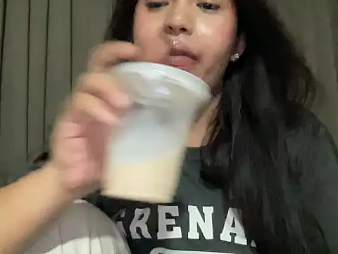 BigDominaMia online show from 05-20-26, 03:29